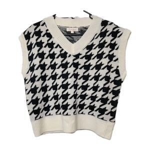 Sweet Genesis Sweater Vest Houndstooth Large Jacquard Knit Ivory Black Check NWT